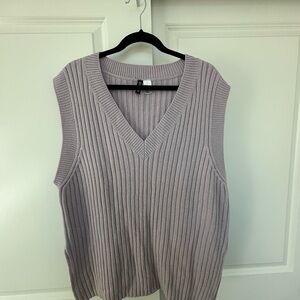 H&M Light Purple V-Neck Sweater Vest